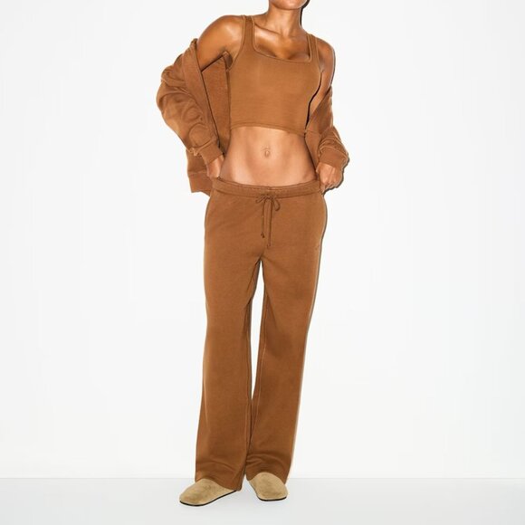 SKIMS Bison Sweat Set (Zip Up Hoodie & Pants) - Size Small - NWT - Picture 1 of 8